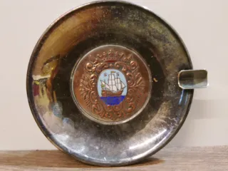 Cenicero antiguo San Sebastián carabela