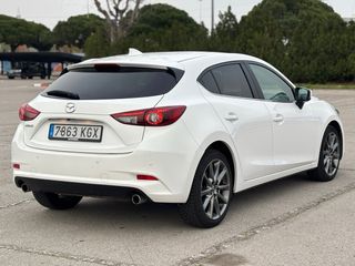 MAZDA 3 Black tech edition 2018 89000km Etiqueta C