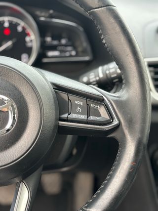 MAZDA 3 Black tech edition 2018 89000km Etiqueta C