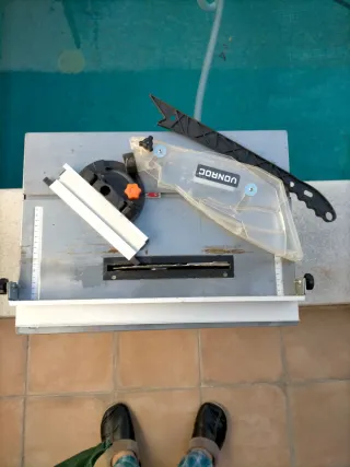 Sierra de corte para azulejos