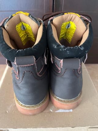 Botas Caterpillar Marrones Talla 39(25cm)