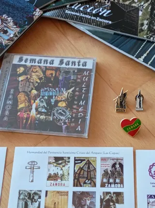 SEMANA SANTA ZAMORA LOTE REVISTAS SELLOS PINS CDRO