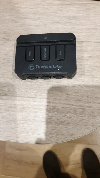 Thermaltake Riing 12 LED Controlador