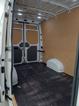 Volkswagen Crafter 2024