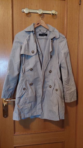 Lote de 3 gabardinas (beige y negras)