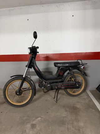Derbi Variant Negra y Dorada,,,