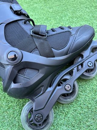Patines en línea negros. Talla 44 unisex.