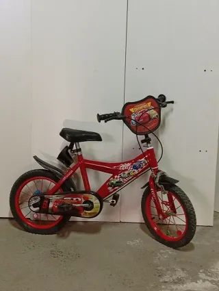 Bicicleta Rayo McQueen Roja Infantil