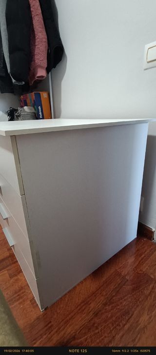 Cajonera blanca de 4 cajones (77x60 cm)