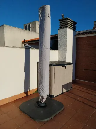 NUEVO Parasol Excéntrico Aluminio 281x386,5 cm.