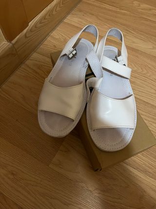Sandalias Poelman Blancas