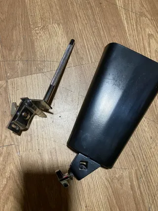 Soporte y campana para batería