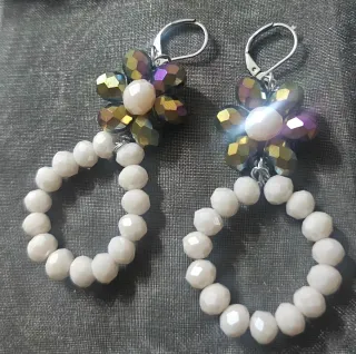 Orecchini fiore perle rosa chiarissimo e colorate