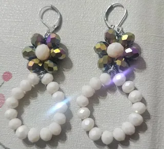 Orecchini fiore perle rosa chiarissimo e colorate