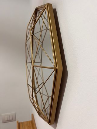 Espejo y balda decorativa