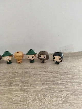 Colección funkos Huevos Kinder Figuras