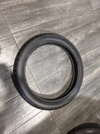 Neumático 2 3/4x16 Continental