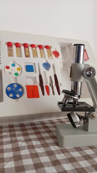 Microscopio MICROSCOPIA LAB Vintage