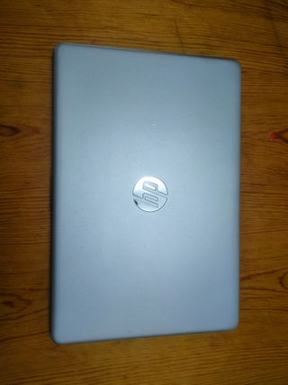 Portátil HP Plata i5