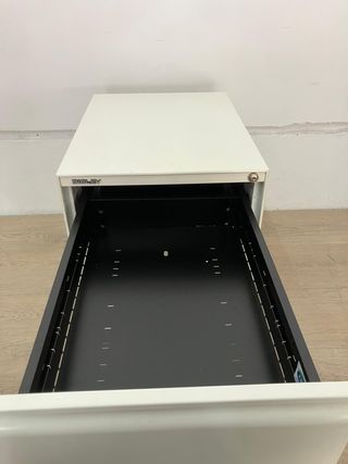 Buc metálico BISLEY 3 cajones sin llave