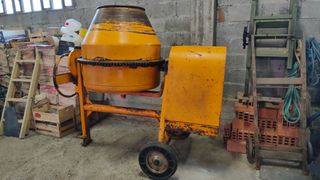 Hormigonera Torgar H-300 Profesional 300L