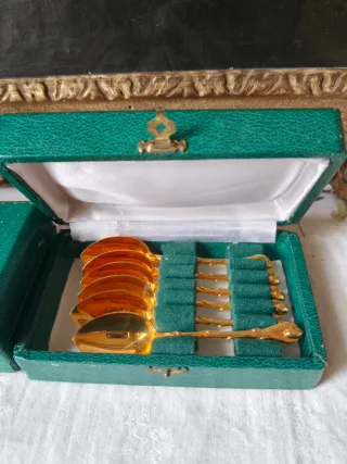 Set 6 Cucchiaini Dorati con Manico a Ramo