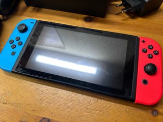 Nintendo Switch + Accesorios