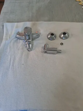 Grifo de bañera monomando.