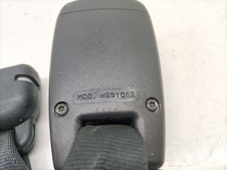 ENGANCHE CINTURON TRASERO CENTRAL MAZDA 3 BERLINA (BK)