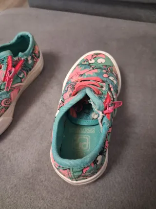 Zapatillas infantiles estampadas T24