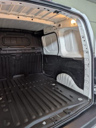 GARANTIZADA  CITROEN BERLIMGO TALLA M 102CV 2021