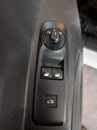 GARANTIZADA  CITROEN BERLIMGO TALLA M 102CV 2021