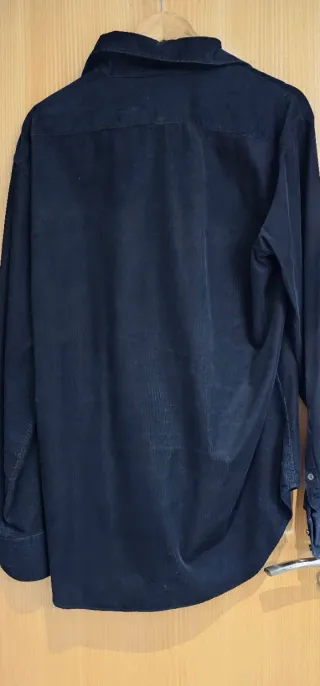 Camisa de pana negra hombre