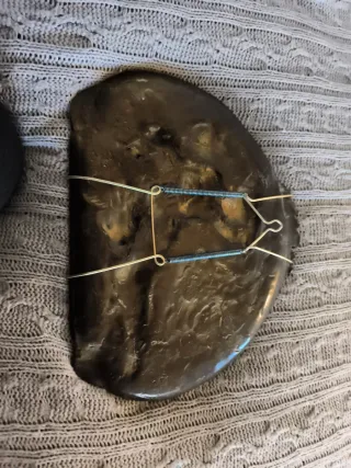 Plato estaño Art Nouveau mujer uvas