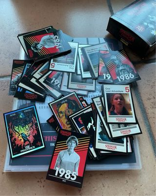 Cartas Panini Stranger Things 1985-1986