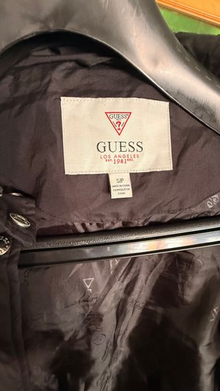 Anorak Guess