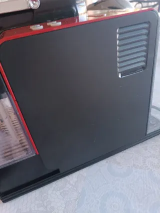 Cafetera Nespresso Lattissima