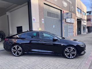 Opel Insignia GS 2.0 CDTi Biturbo 4x4 GSI Auto