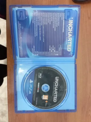 Lote 3 Juegos PS4: Call of Duty, Uncharted, Assass