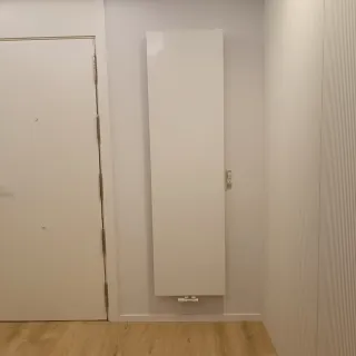 Radiador Diseño Vertical 180 cm Blanco. En Madrid.