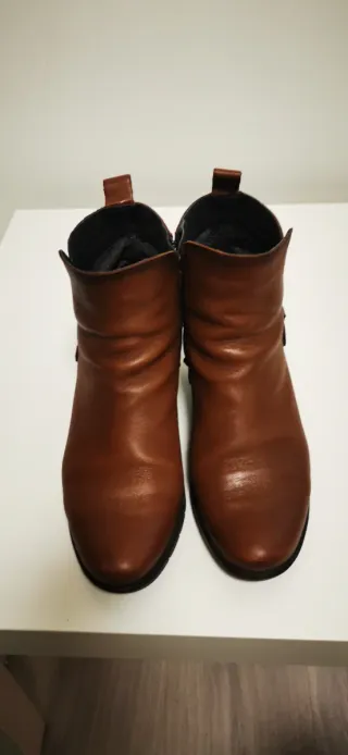 Botines marrones de cuero