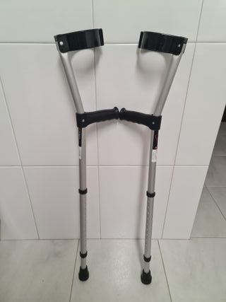 Par de Muletas Canadianas Novas em Alumínio