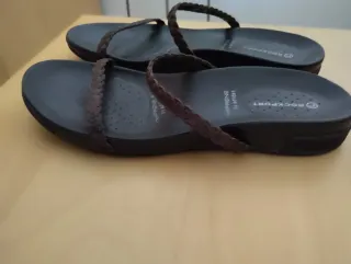 Sandalias piel estilo hippie.piel. nunca usadas