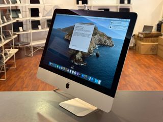 Apple iMac 21,5" con GARANTIA