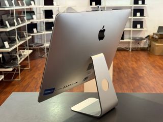 Apple iMac 21,5" con GARANTIA