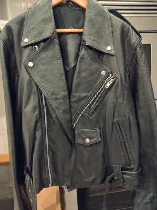 Cazadora Motera Cuero Negra Talla 54