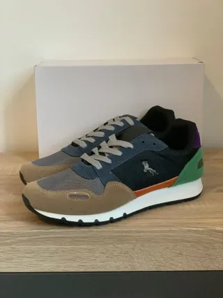 Zapatillas hombre. Número 44