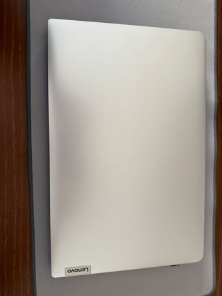 Lenovo IdeaPad 1 15AMN7