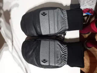 Manoplas Black Diamond BDry Spark Mitts