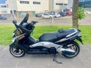 Yamaha Tmax